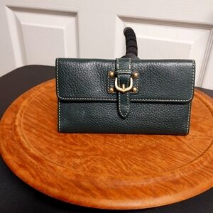 Vintage Pebble Grain Leather Dooney and Bourke Wallet